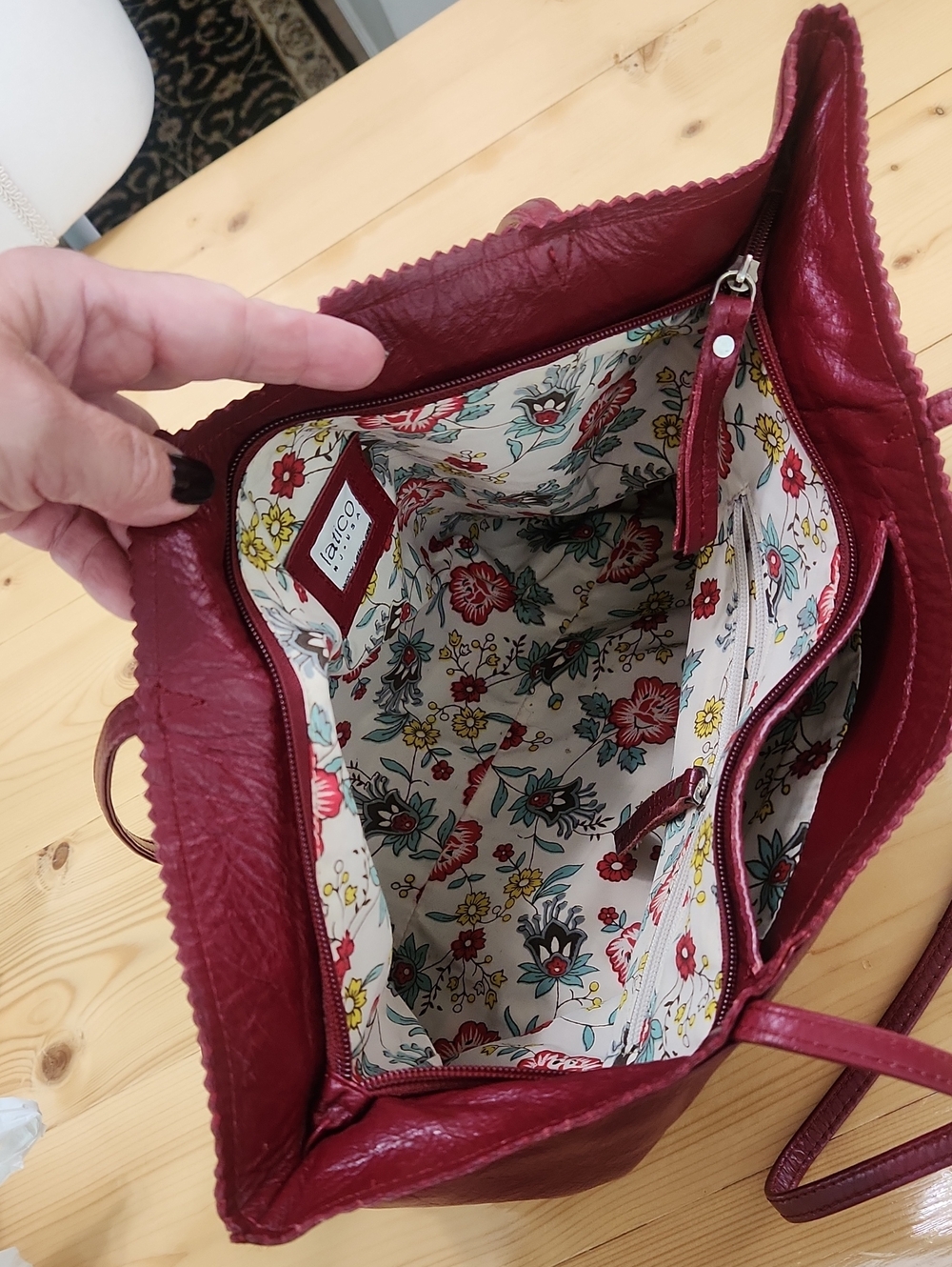 Latico Leathers Brigitte Red Full Grain Leather Scalloped Shoulder Tote Bag - Picture 7 of 16